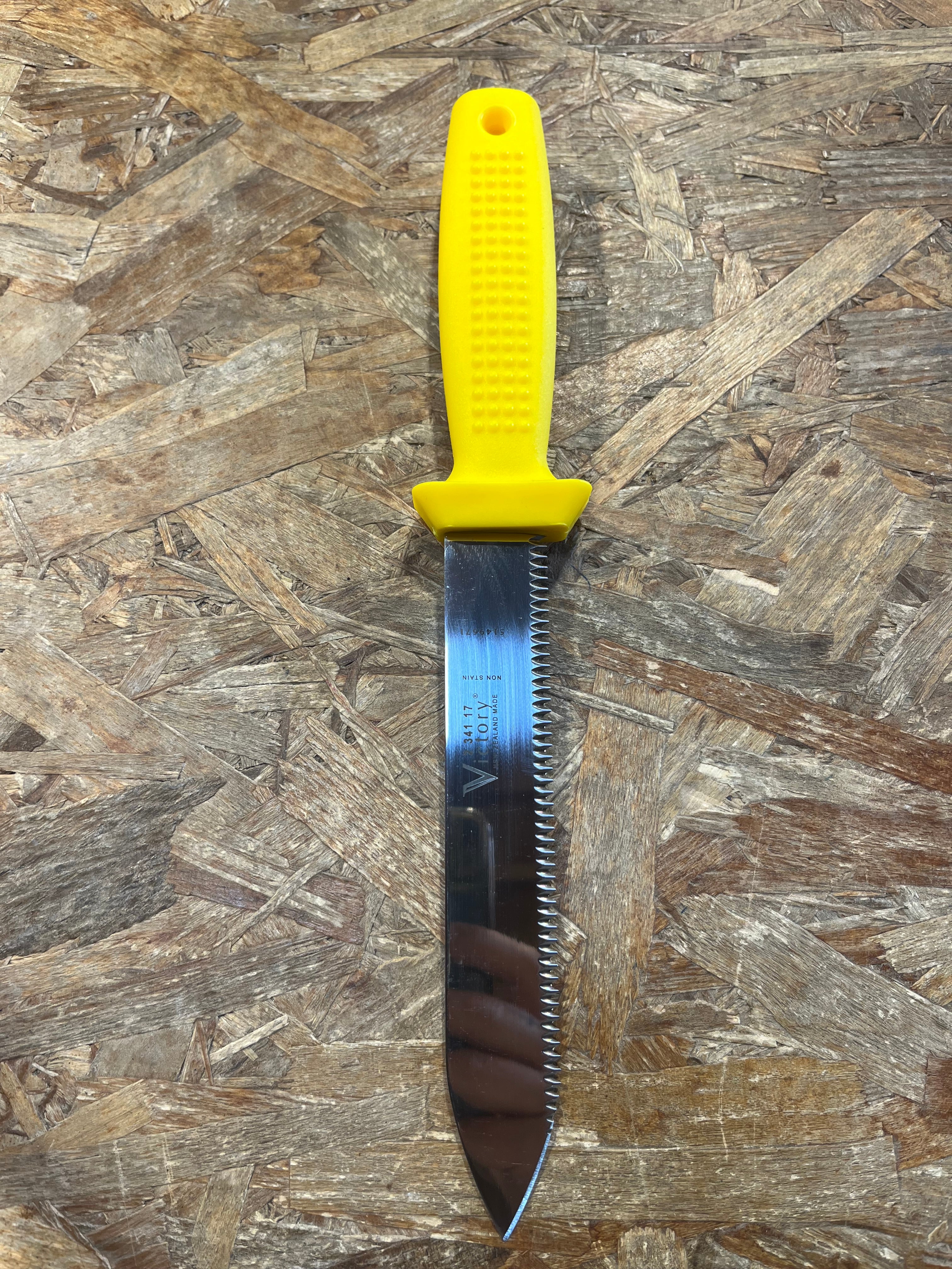 Couteau Victory Green river 17cm pointe avec étui