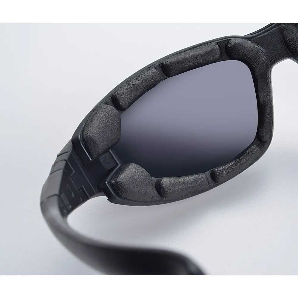 C4 Des Lunettes De Soleil Floating